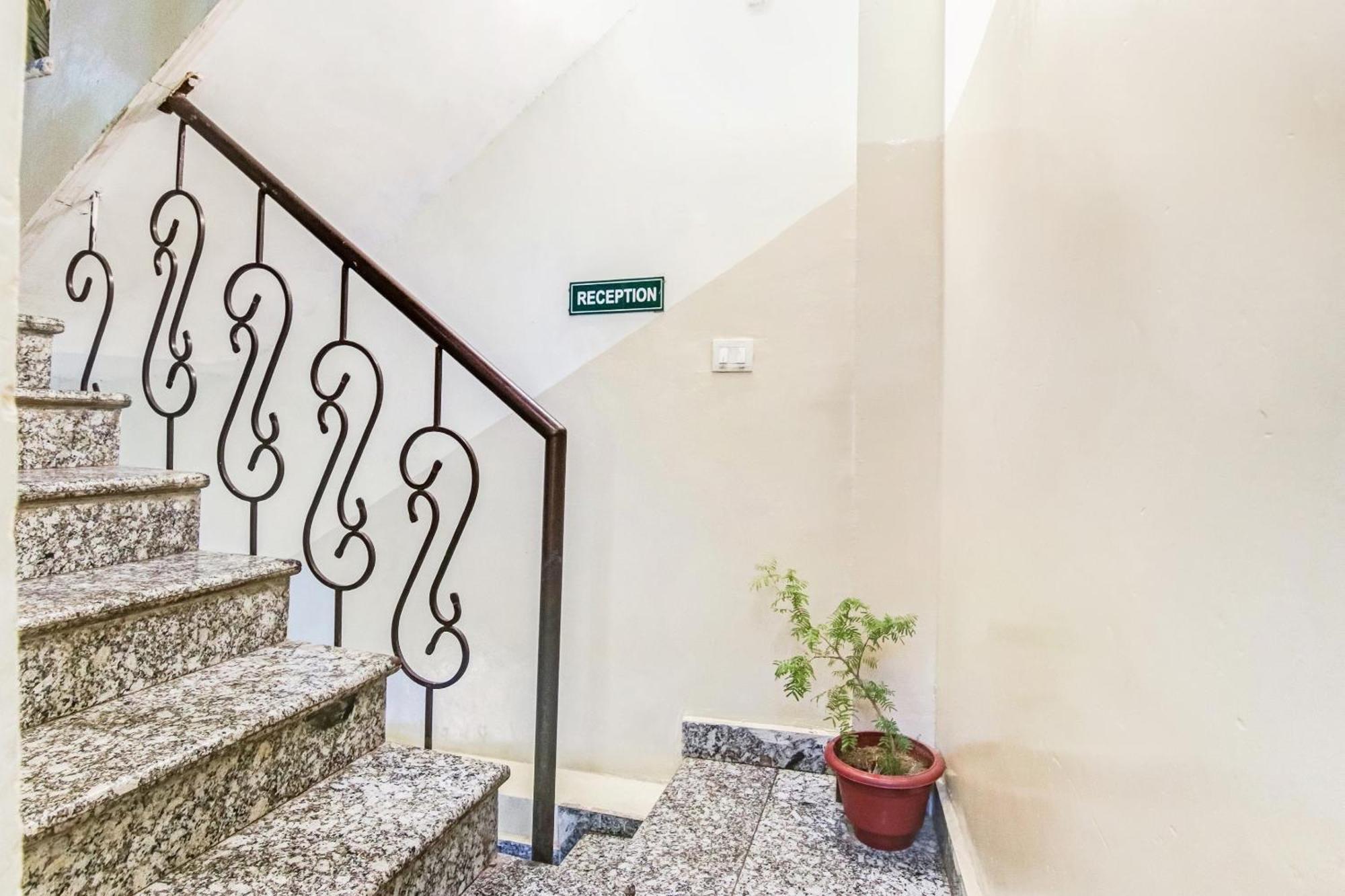 Super Hotel O Royal Green نيودلهي المظهر الخارجي الصورة