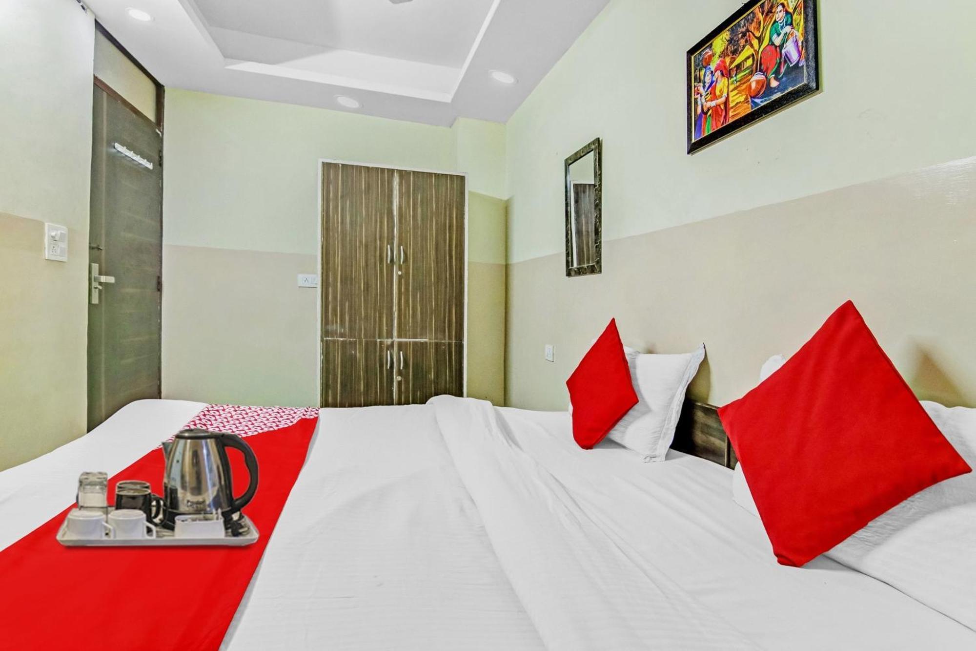 Super Hotel O Royal Green نيودلهي المظهر الخارجي الصورة